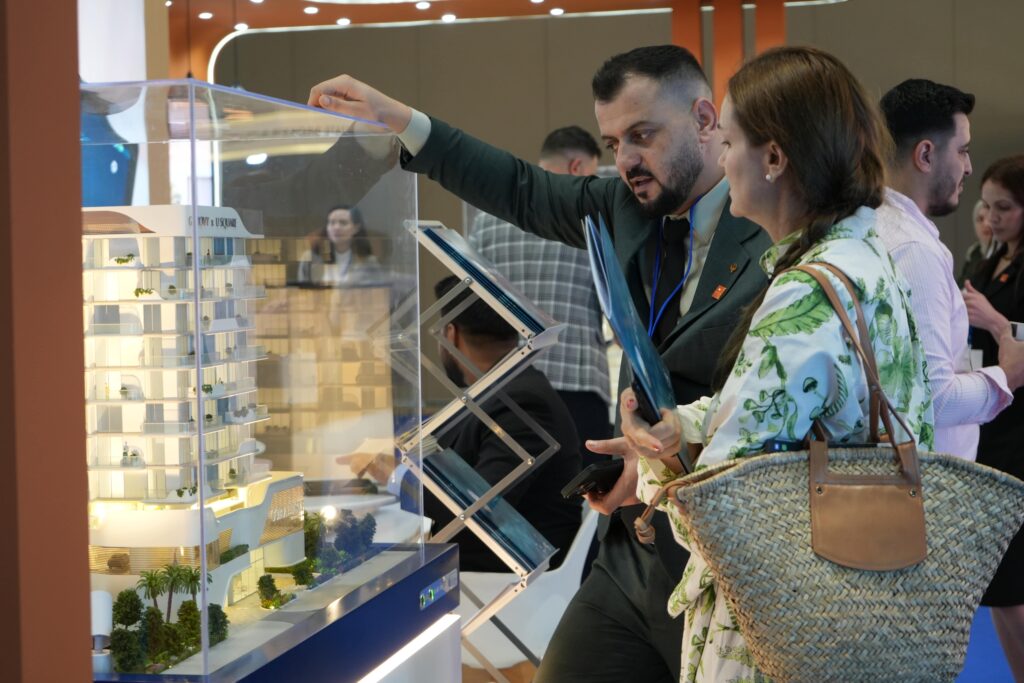 coral isle - grovy developers