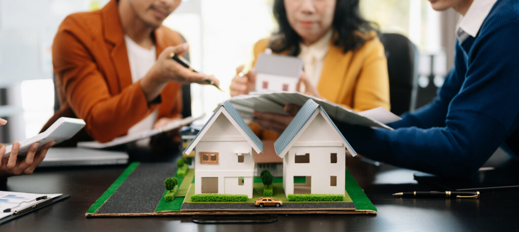 Dubai Real Estate - Secondary Market Dubai vs Off Plan - Grovy Real Estate Developers