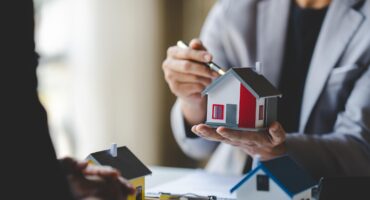 Buy property in Dubai - Grovy Developers Dubai