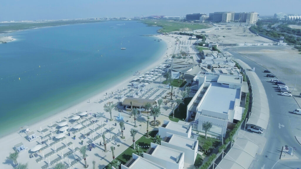 Abu dhabi saadiyat island luxury villa beachfront development
